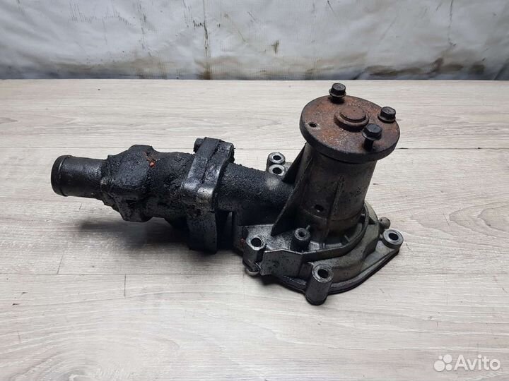 Помпа Hyundai Porter 1 D4BF
