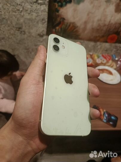 iPhone 12, 64 ГБ