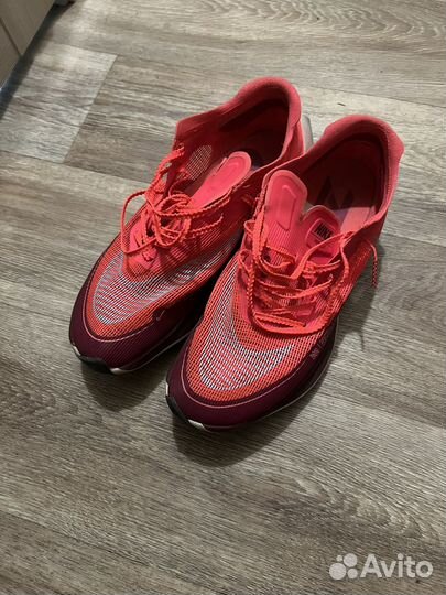 Кроссовки nike