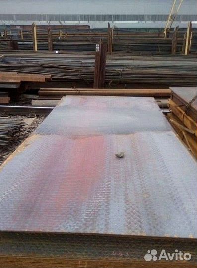 Лист горячекатаный с ромбическим рифл. 8х1500х6000