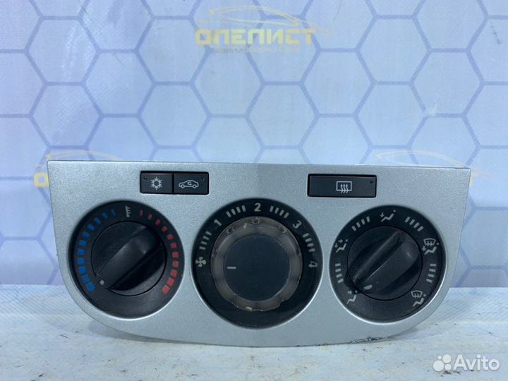 Блок управления климатом Opel Corsa D
