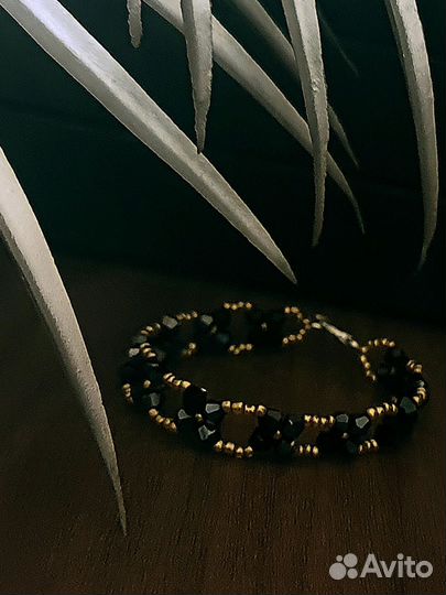 Комплект украшений из бисера