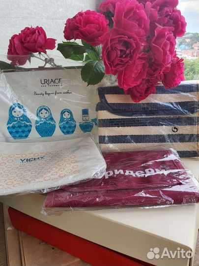 Косметички новые 4 штуки