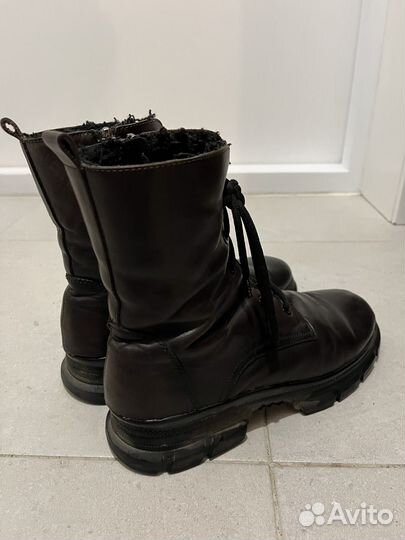 Кожаные ботинки женские