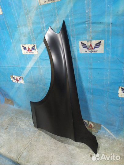 Крыло левое переднее левое Mercedes C-Class W205