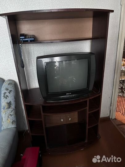 Тумба с полками под телевизор