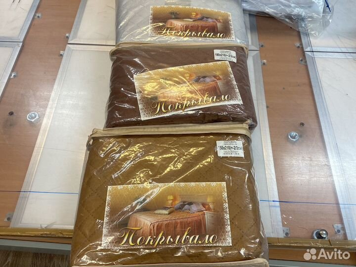 Покрывало на кровать новое