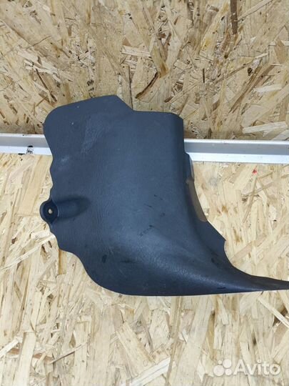 Накладка порога Toyota avensis AT220 2000