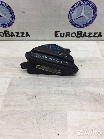 Резонатор воздушного фильтра Mercedes Om642