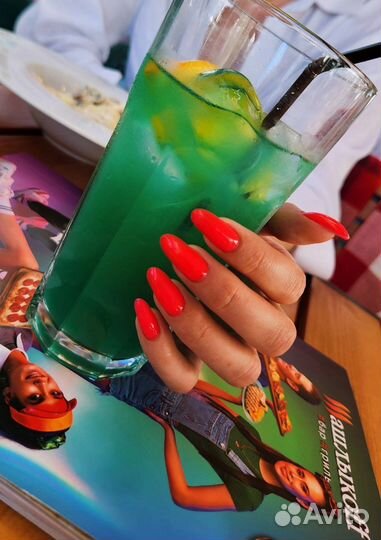 Маникюр с укреплением гелем