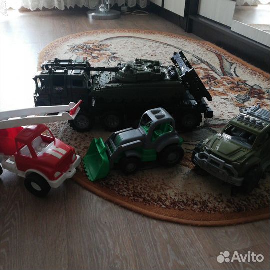 Детские игрушки машины бу