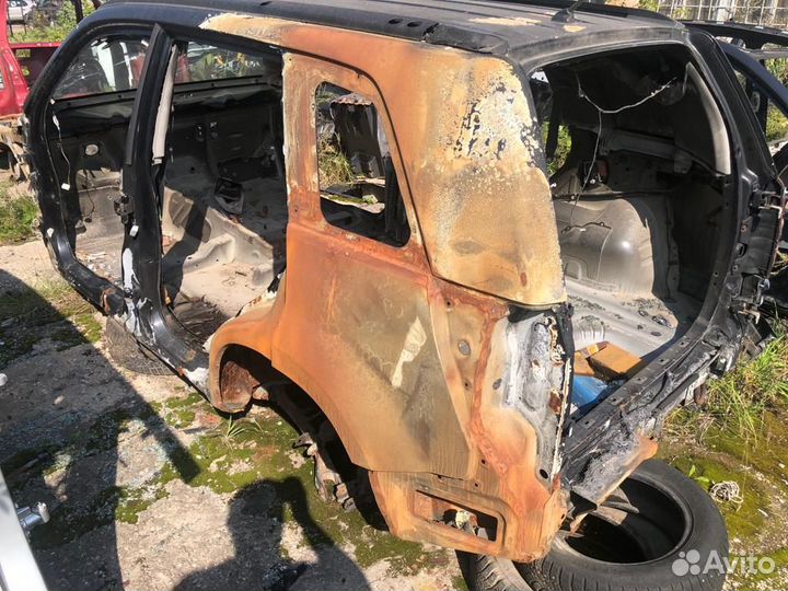 Четверть крыло заднее левое Suzuki Grand Vitara