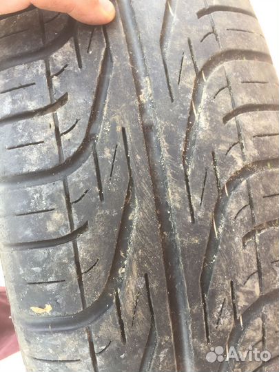 Pirelli Cinturato P6000 215/65 R16