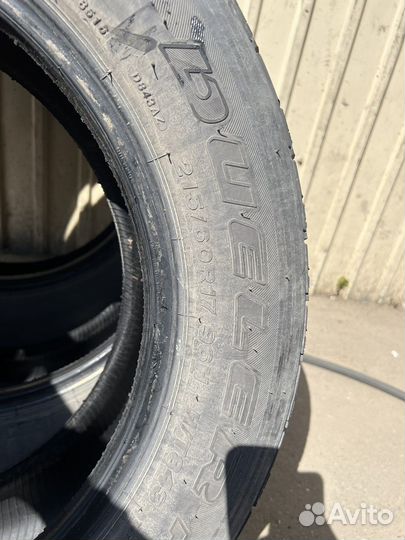 Bridgestone Dueler H/T 843 215/65 R17