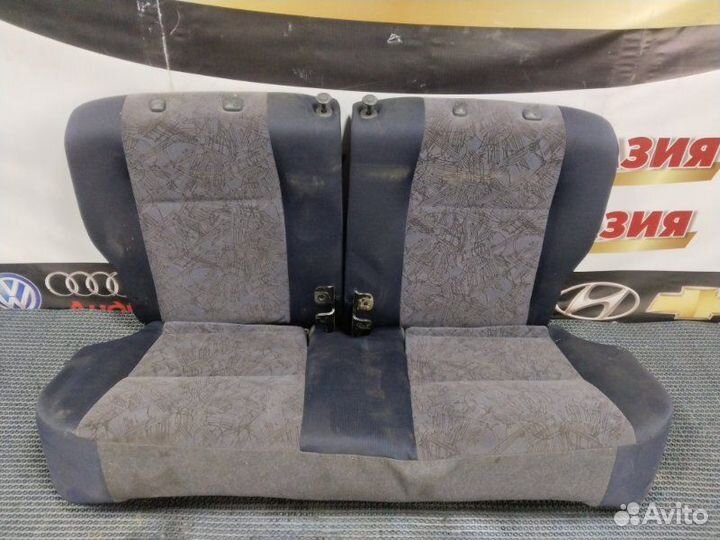 Сиденья комплект задняя Honda Hr-V GH4 D16A 1999