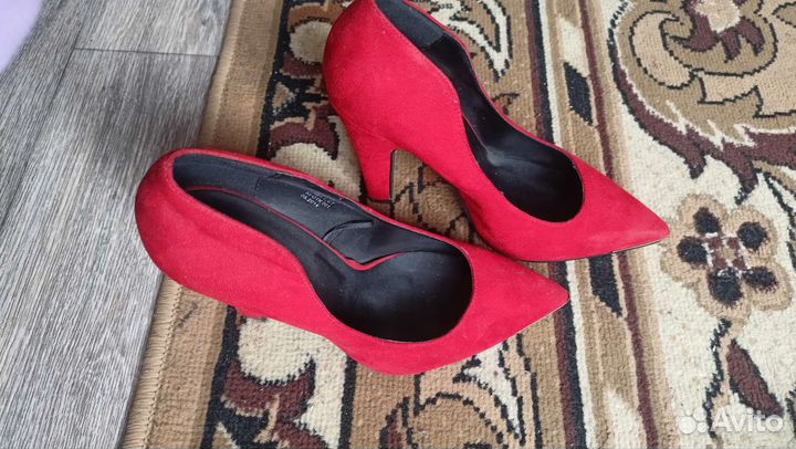 Туфли красные