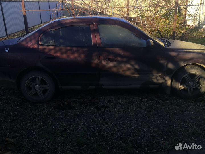 Hyundai Elantra 2.0 AT, 2003, 193 357 км