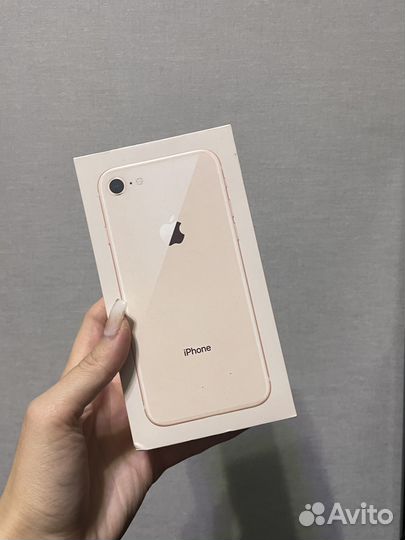 iPhone 8, 64 ГБ