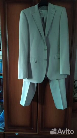 Мужской костюм