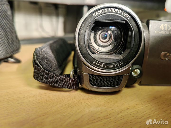 Видеокамера Canon legria FS307E