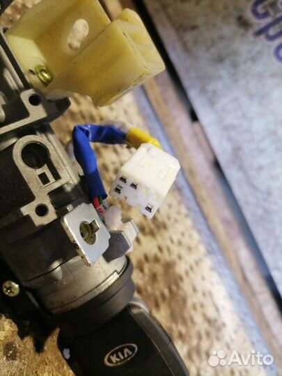 Замок зажигания Kia Rio 4