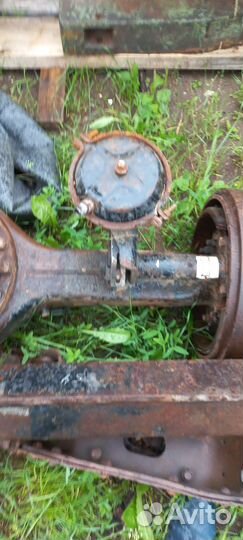 Задний мост на Freightliner