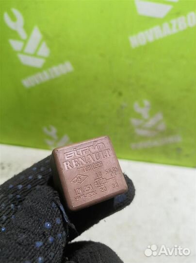 Реле Рено Клио 2 Симбол