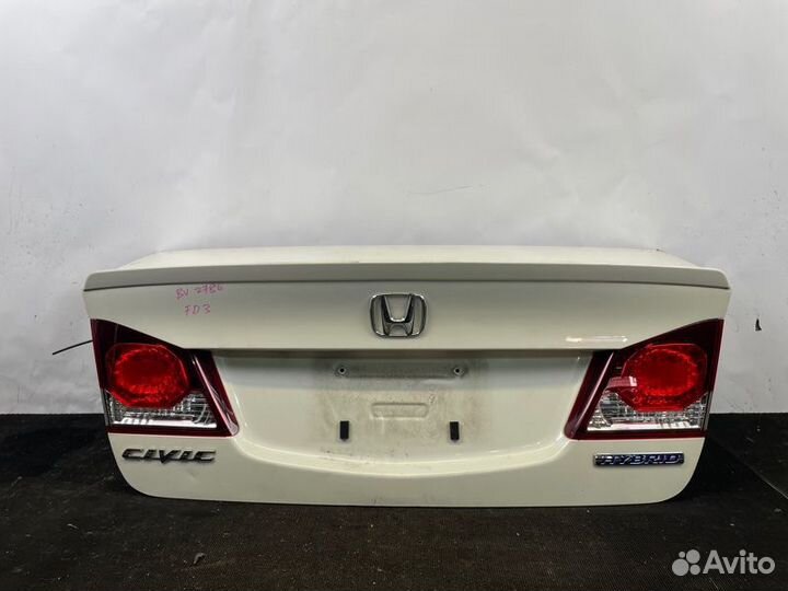 Крышка багажника Honda Civic 4D
