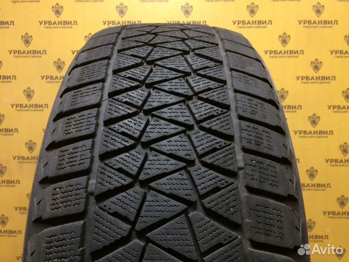 Bridgestone Blizzak DM-V1 235/55 R18 100R