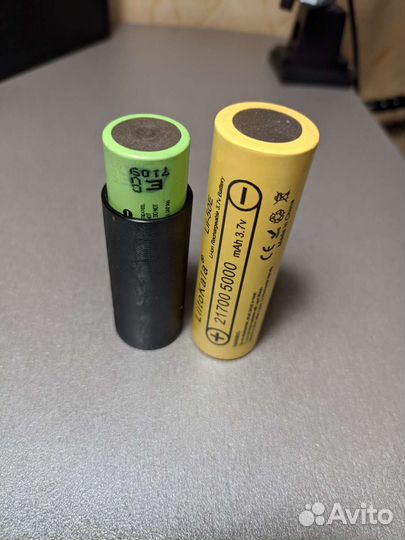 Центрующая втулка-переходник с 21700 на 18650