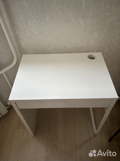 Письменный стол IKEA