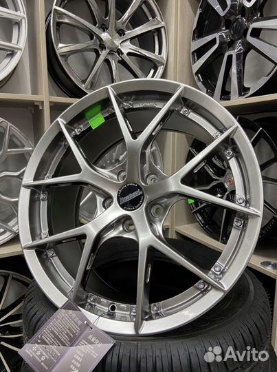 HRE koko с жабрами r18 5*114.3 Toyota lexus и