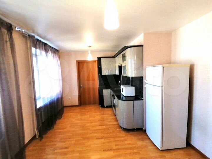 2-к. квартира, 40 м², 8/12 эт.