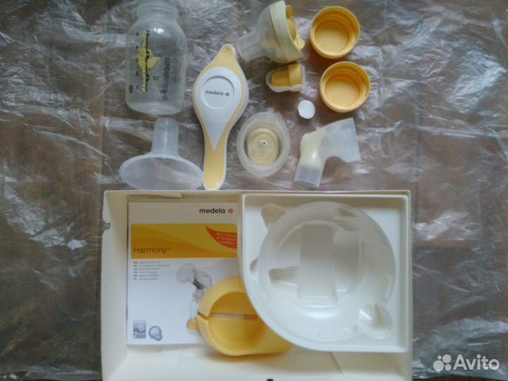 Молокоотсос Medela ручной