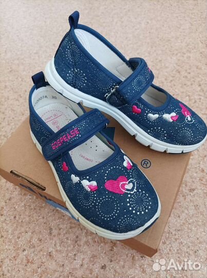 Туфли для девочки 30