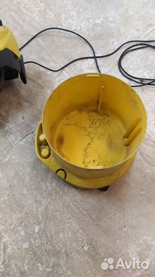 Пылесос Karcher wd2