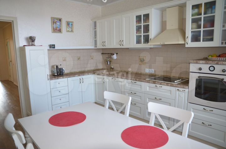 3-к. квартира, 99,7 м², 9/10 эт.