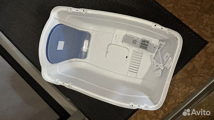 Закрытый лоток для кошек большой