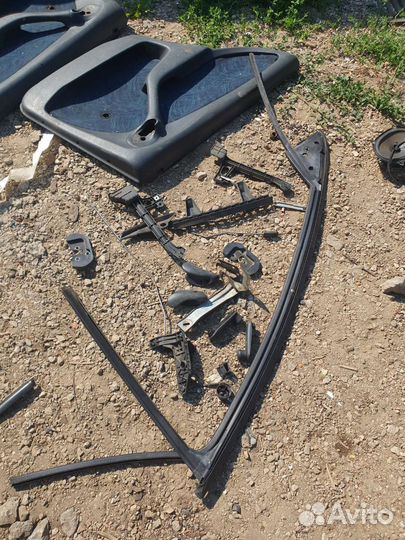 Стекло боковое на фиат Marea