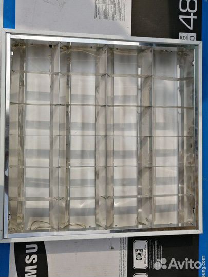 Светильники потолочные Армстронг