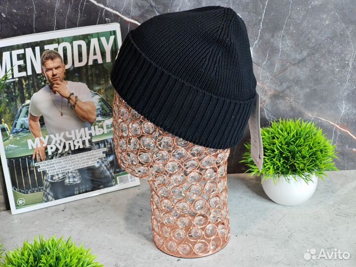 Шапка Лакост мужская легкая