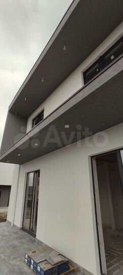 Дом 193 м² на участке 6,5 сот.