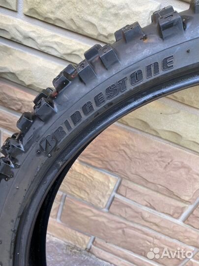 Покрышки bridgestone на мотоцикл 21/18 (комплект)