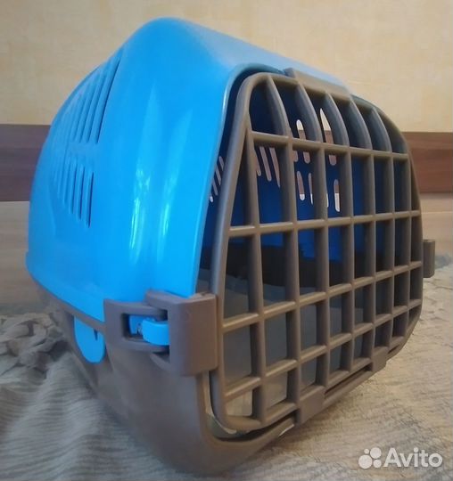 Переноска для домашних животных