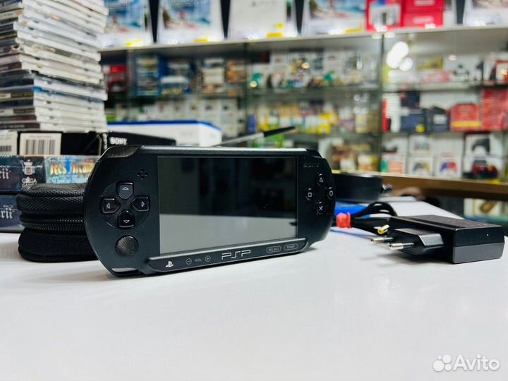 Sony PlayStation Portable Street E1008