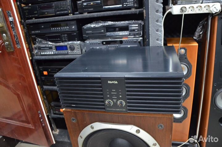 Усилитель оконечный Panasonic Ramsa WP-1400