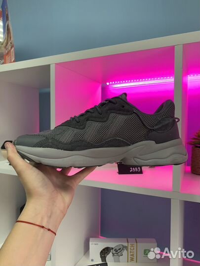 Кроссовки Adidas Ozweego