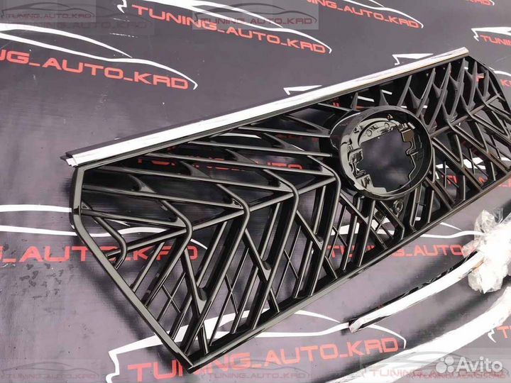 Решетка радиатора Toyota LC Prado 150 Y8328