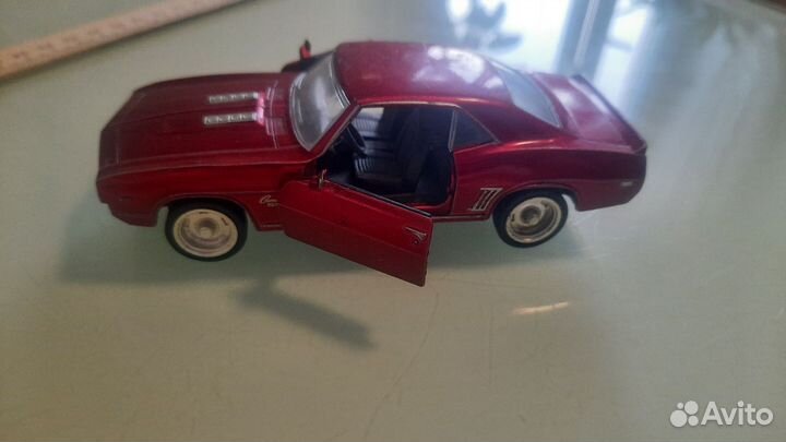 Модель машины chevrolet camaro 1969