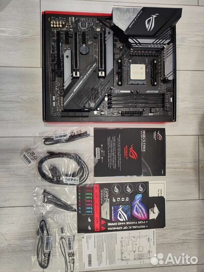 AMD Ryzen 9 3950X + asus ROG Strix X570-F Gaming